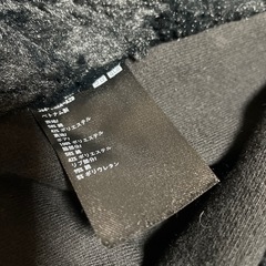 ユニクロ　モコモコパーカー　Lサイズの画像