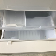 安心の６ヶ月保証付き！！　MITSUBISHI 　3ドア冷蔵庫　MR-C34E-W  2020年製　335Lの画像