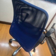 デスクチェアーの画像