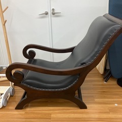 【取りに来られる方限定！】パーソナルチェア オットマン付きの画像