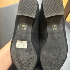 ラウナレア　ビジューフラットシューズ23.5の画像