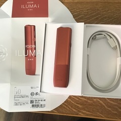 QOS ILUMA I ビビッドテコラッタ　とブルーの画像