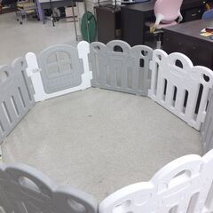 ベビーサークル パネル8枚 ベビールーム プレイヤード 組立て ホワイト×グレー ☆ 札幌市 北区 屯田 の画像