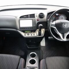 ホンダ ストリーム 　ＲＳＺ　ＨＤＤナビパッケージの画像