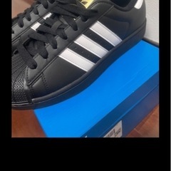 adidas superstarの画像