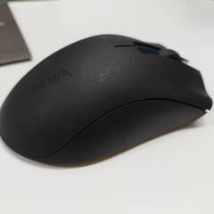 【良品】Razer DeathAdder V2 X HyperSpeed/RZ01-0413/ゲーミングマウスの画像
