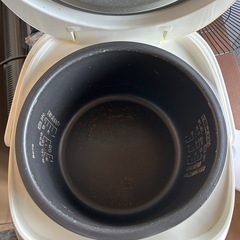 08年製 マイコン炊飯ジャー、型名 NS-WE10、柄名 WB ホワイトの画像