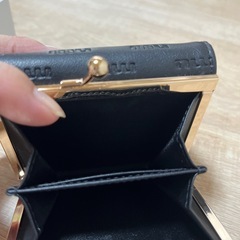 最終値下げしました‼️EMODA超美品折財布💓の画像