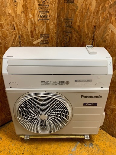 a(7488) Panasonic ルームエアコン 2021年製 CS-401DFL2-W パナソニック 4.0kw 14畳程度 8㎏ リモコン 直接引き取り歓迎 大阪 中古
