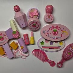 マザーガーデン　木製　野いちごティアラドレッサーの画像