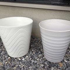 植木鉢の画像
