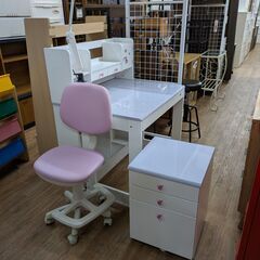 大商産業 学習机セットの画像