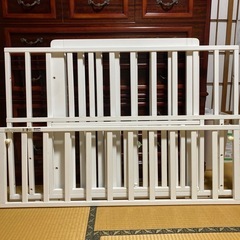 お話し中【 お譲ります】KATOJI  ベビーベッドの画像