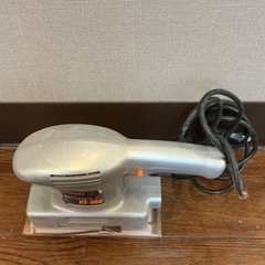 東芝の電動オービタルサンダー（型番 HS-90A）の画像