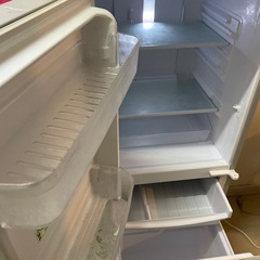冷蔵庫(SHARP )の画像