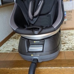 コンビのチャイルドシートの画像