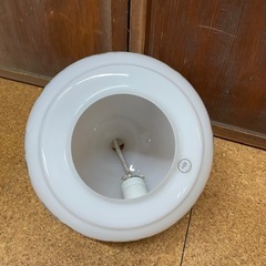 レトロ ガラス 乳白色 ペンダントライト ガラスシェード 電気傘 天井照明 照明   動作未確認の画像