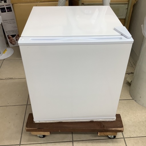 Abitelax   アビテラックス　1ドア冷蔵庫　AR-521  2023年製   46L