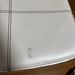 折りたたみチェア　椅子の画像