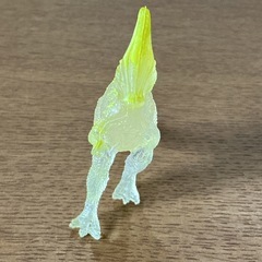 恐竜🦖パラサウロロフスおもちゃフィギュアカラフル透明置物マスコットソフビミニサイズ黄色透明の画像