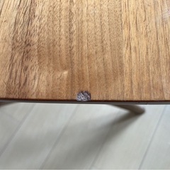 ニトリテーブルの画像