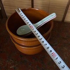 軽くて熱くならない！使いやすい木のどんぶり2個の画像