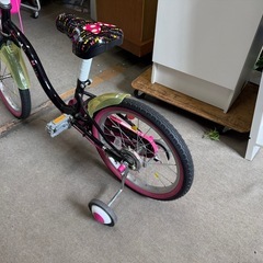 18インチ 子ども用　自転車　補助輪付き の画像