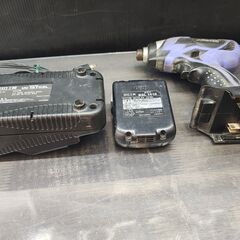 【中古】日立　コードレスインパクトドライバ　FWH14DSAL　充電器、バッテリ14.4V×1付き【ハンズクラフト熊本けやき通り店】【店頭取引限定】の画像