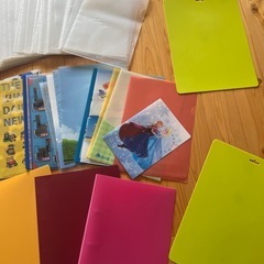 クリアファイル　バインダーなど　100点以上事務用品　の画像