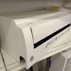 ★リユースのサカイ千葉中央店★ TOSHIBA エアコン RAS-J221M 2.2kw 22年製 室内機分解洗浄済み TC4568の画像