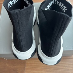 バレンシアガ　スピードスニーカーの画像