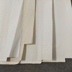△ A 壁紙 糊無しタイプ 7本おまとめ 汚れと破れ、折れあり 現状渡しの画像