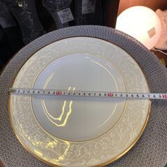 【愛品倶楽部柏店】Noritake  ノリタケ  ホワイトパレス   27.5cm   ディナープレート  高級の画像