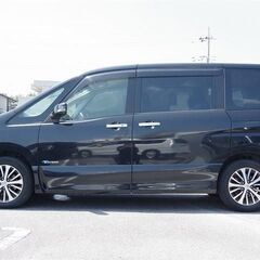 【自社ローン】🚗セレナ 2.0ハイウェイスター S-HYBRID🚗の画像