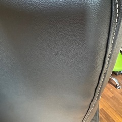 
ニトリ オフィスチェアフットレスト付き BKの画像