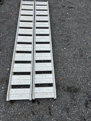 アルミブリッジ