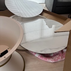 セラミックダイニングテーブル円卓(新品)の画像