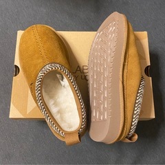 新品kookaburra by UGG の画像