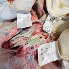 80〜90長袖トップス4枚セットの画像