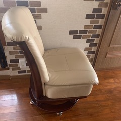ローラー付　チェアの画像