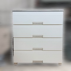 【未剥離】プラ製チェスト 収納ケース 引き出し 衣類収納 ホワイト タンス 4段 収納家具 シンプル キャビネット 押入れ クローゼット 収納ボックス 大容量 インテリア 家具 整理整頓 引き取り限定の画像