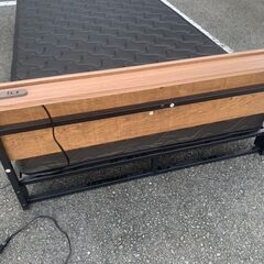 スチールベッド　【コンセント付き】＊＊黒マットレスあり＊＊の画像