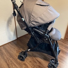 combiコンビ  ベビーカーの画像
