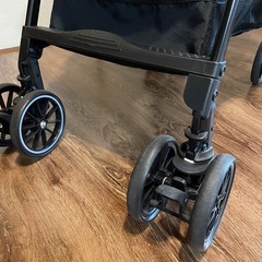 combiコンビ  ベビーカーの画像
