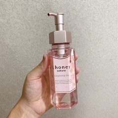《未使用》アンドハニー　サクラ　クレンジングオイルの画像