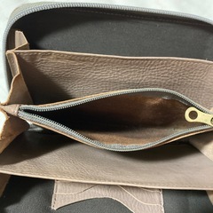 イルビゾンテ　長財布　の画像
