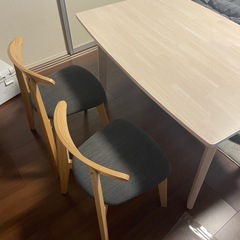 【片方のみも可】ダイニングテーブルセットの画像
