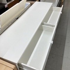 IKEA VIHALS ヴィーハルス　サイドボード　※取手変形あり、引き出しカムロックナット一つ欠品 の画像