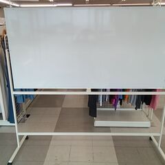★リユースのサカイ千葉中央店★  ホワイトボード  H180×D57×W189 クリーニング済み TC4577の画像