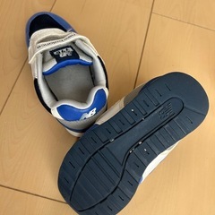 16.0 靴の画像